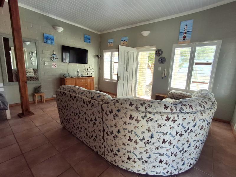 5 Bedroom Property for Sale in Britannia Bay Western Cape